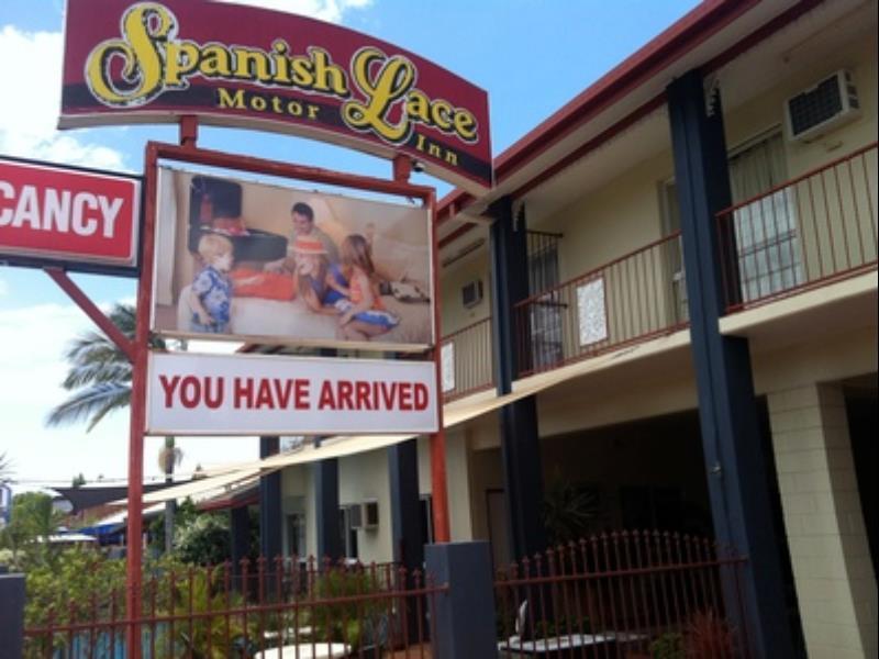 Spanish Lace Motor Inn Townsville Exterior photo